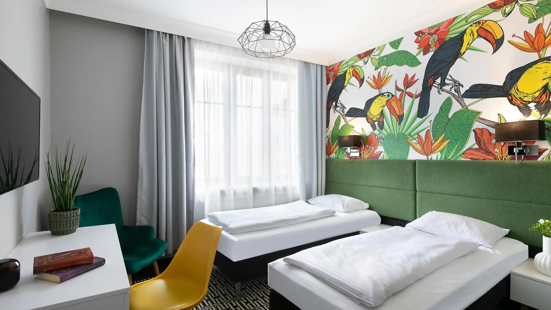 Liv'Inn Aparthotel Cracovia 3*,