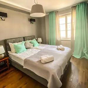 ** Appartement Nowy Swiat 29 Pologne